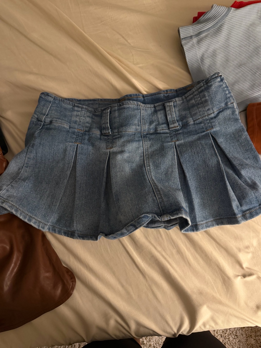 Fashion nova Denim Pleated Mini Shorts - Blue